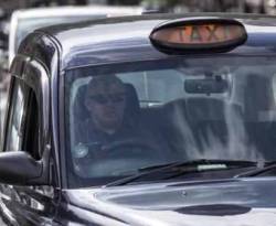 شركة سنغافورية تسعى للاستحواذ على شركة سيارات أجرة بريطانية