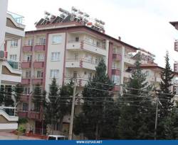 على وقع النزوح عن كيليس.. ارتفاع في أسعار الإيجارات السكنية بعينتاب