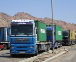 الكويت تتعهد بتسيهل مرور الصادرات الأردنية إلى العراق