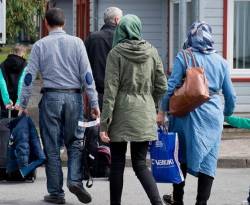 اللاجئون السوريون في أربع دول أوروبية.. أين تُسجل أعلى معدلات للاندماج؟