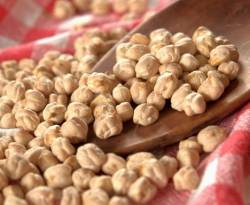 أسعار بعض أنواع المواد التموينية والغذائية في سوق الهال القديم بدمشق