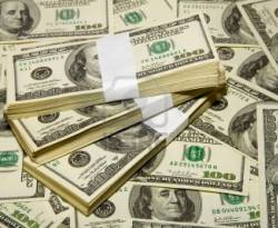 الدولار يرتفع بصورة طفيفة بدمشق...ومبيع الريال السعودي بـ 56.5 ليرة