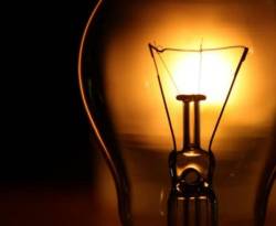 مصر ترفع أسعار الكهرباء بين 35% و 40% لمحدودي الدخل