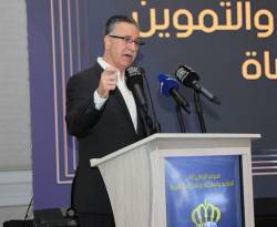 أكثر من 400 شاحنة أردنية محملة بالمنتجات تدخل سوريا يومياً