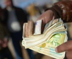 بعيد الثورة.. كيف احتال نظام الأسد على الفقراء، ليستفيد الانتهازيون؟