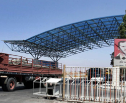 رداً على الحصار.. النظام يفتح أبواب الخيمة السورية على كل الاتجاهات