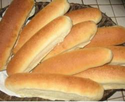 دراسة لرفع سعر الخبز السياحي والصمون والكعك