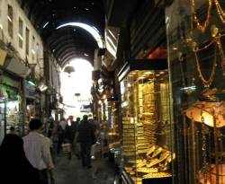 جمعية الصاغة بدمشق تصدر أسعار الذهب قبيل إغلاق السوق