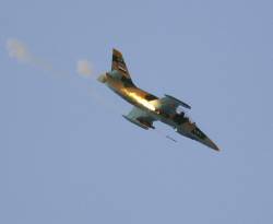 ناقلات روسية تتحدى حظراً أوروبياً وتهرب وقود طائرات إلى نظام الأسد