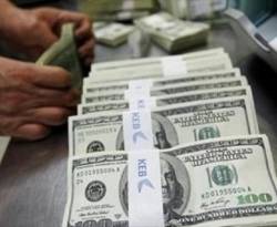 أنباء عن ارتفاع ملحوظ في سعر الدولار بدمشق