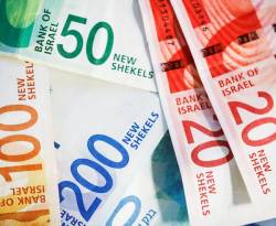 الشيقل الإسرائيلي يتراجع إلى أدنى مستوى أمام الدولار منذ 2015