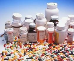 الدواء.. وسيلة جديدة لإلحاق المزيد من الشباب الفقراء بميليشيات الشبيحة