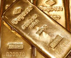 عالمياً: الذهب مستمر قرب ذروة 4 أشهر بفضل تراجع الدولار
