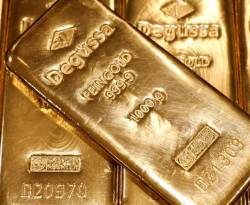 عالمياً: الذهب مستمر قرب ذروة 4 أشهر بفضل تراجع الدولار