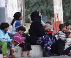 الدولار في الغوطة المحاصرة أرخص من دمشق بفارق يتجاوز 10 ليرات