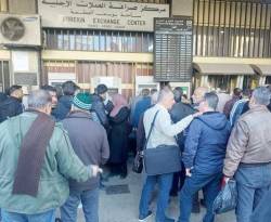 لماذا يتأخر صرف رواتب الموظفين؟