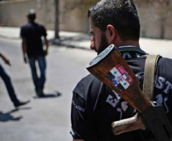 النظام يخصص: 9.5 دولار مكافأة للمقاتلين الذين يُظهرون 