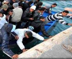 الشرطة الإيطالية تعثر على 86 مهاجرا سوريا على ساحل جنوب البلاد