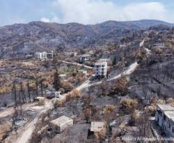 إغلاق معبر كسب الحدودي مؤقتاً بسبب الحرائق