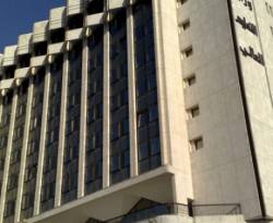 وزارة تعليم النظام تتوقف عن صرف رواتب الموفدين المؤيدين