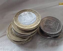 تراجع ملحوظ في سعر صرف الليرة السورية