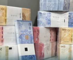 كيف تذبذب سعر صرف الليرة السورية خلال أسبوع من الحرب؟