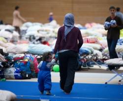 بالأرقام.. كل شيء عن الحياة المعيشية للاجئين السوريين في (ألمانيا، السويد، بريطانيا)