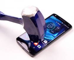 النظام يطلق خدمة تأمين مثيرة للضحك.. تعرف عليها