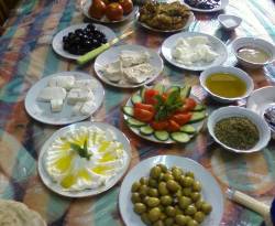 السوريون عن وجبة سحورهم: 