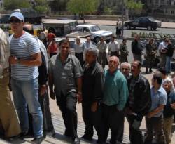 أزمة خبز تطحن المجتمع السوري من جديد