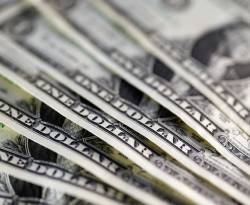 عالمياً: الدولار يصعد لأعلى مستوى في نحو أسبوعين بدعم تصريحات ترامب