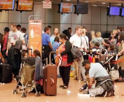 هبوط الدخل السياحي لمصر 1.3 مليار دولار منذ سقوط الطائرة الروسية