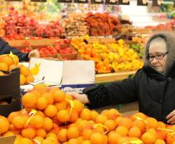 الروس يماطلون في دفع مستحقات مزارعي الساحل