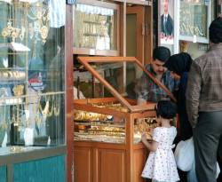 مصدر: صاغة دمشق يبيعون وفق التسعيرة الرسمية
