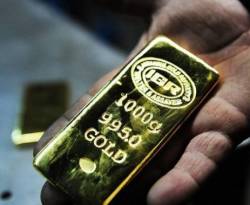 عالمياً: الذهب مستقر وكفة تعافي الأسهم ترجح أمام مخاوف التضخم