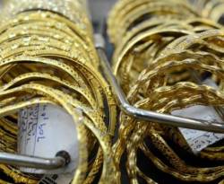 الأربعاء.. تذبذب حاد لسعر الذهب الرسمي في سوريا