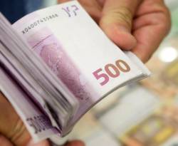 اليورو يهوي 15 ليرة.. أسعار التركية وبعض العملات العربية