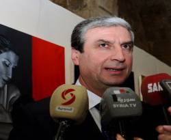 مصدر خاص: صفقة فساد يتورط فيها وزير الثقافة بحكومة النظام