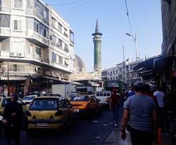 المحتل الروسي متواجد حتى.. في أسواق السوريين