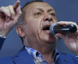 إردوغان يقول تركيا منفتحة على الاستثمار بعد الانقلاب الفاشل