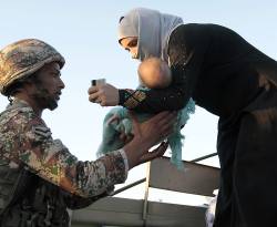 استشهاد 7 مهجرين سوريين من عائلة واحدة في حريق بمخيم أردني