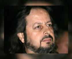 نبيل صالح يتهجم على التشريعات الإسلامية ويصفها بـ 