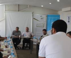 أطلقها الفرنسيون، ودفنها التنظيم.. دراسة تبحث كيف يمكن إعادة إحياء المجالس المحلية في دير الزور؟