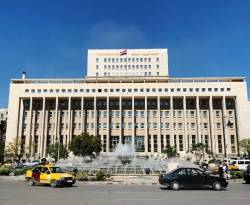 المركزي يغلق شركة حوالات محلية دون توضيح طبيعة المخالفة