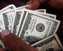 دمشق.. الدولار يواصل ارتفاعه، واليورو يجاريه