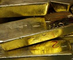 عالمياً.. الذهب يهبط لأدنى مستوى في 3 أشهر ويسجل أكبر خسارة اسبوعية منذ منتصف 2013