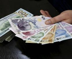 جراء تدني سعر صرف الليرة.. مخاوف تسيطر على المستثمرين السوريين في تركيا