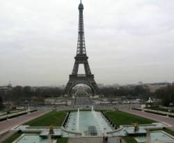 فرنسا.. الأولى عالميا في جذب السياح عام 2013