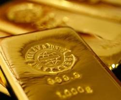 عالمياً: الذهب يتراجع مع ارتفاع الدولار بفعل توقعات رفع الفائدة الأمريكية