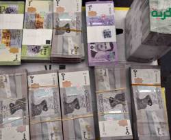 صرف الليرة مقابل الدولار يتراجع بنحو 3.76% خلال أسبوع